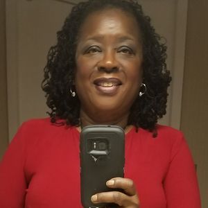 Meet your Posher, Pamela